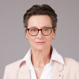 Portrait von Anja Schneider