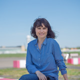 Porträt von Aferdita Suka auf dem Tempelhofer Feld 