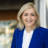 Portrait von Nina Warken