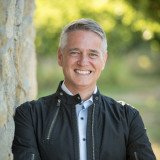 Portrait von Andreas Obenauer