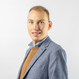 Portrait von Robert Leonards