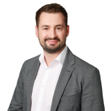 Portrait von Dominik Fey