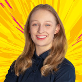 Annabell Krohn Profilbild von Annabell Krohn, eine Frau mit blondem Haar, die lächelt.