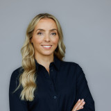 Portrait von Saskia Frank