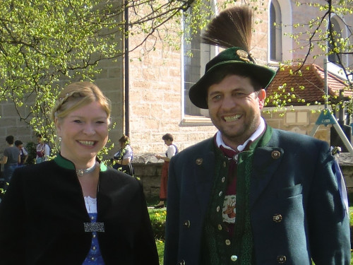 Mit meinem Cousin Franz Mangold, Gaujugendwart der Oberländer Trachtenvereinigung