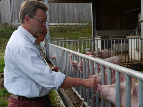 ... dienstlich für Tierwohl und kleinbäuerliche Landwirtschaft unterwegs