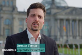 Roman Ebener von abgeordnetenwatch.de zum Lobbyregister im ARD-Magazin Plusminus Roman Ebener von abgeordnetenwatch.de zum Lobbyregister im ARD-Magazin Plusminus